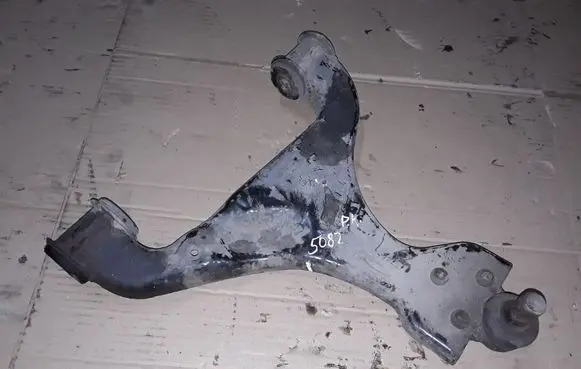 Mercedes-Benz Vito Viano W639 Front lower control arm/wishbone NOCODE