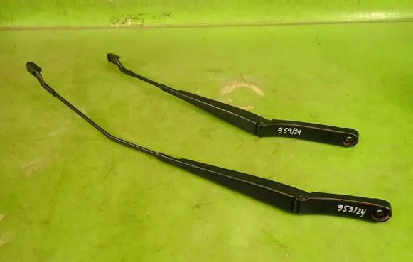 Seat Ateca Front wiper blade arm