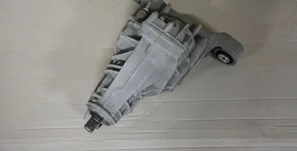 Volkswagen Touareg II Rear differential 7P0971250 10724191630