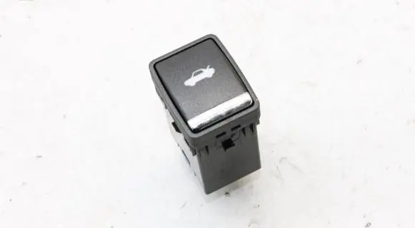 Infiniti M Y51 Tailgate/boot open switch button 251B11MA0A