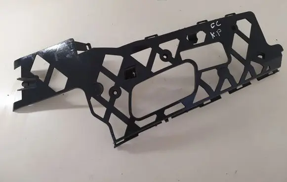 Volkswagen PASSAT CC Front bumper mounting bracket 3C8807177