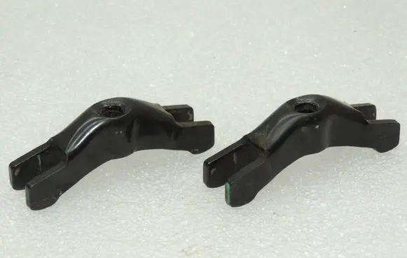 Opel Meriva B Fuel Injector clamp holder 55227185