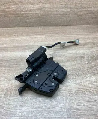 BMW 5 F10 F11 Tailgate/trunk/boot lock/catch/latch 7269544 912935105 WITHPLUG