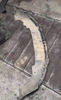 Volkswagen PASSAT B5.5 Front bumper lip 