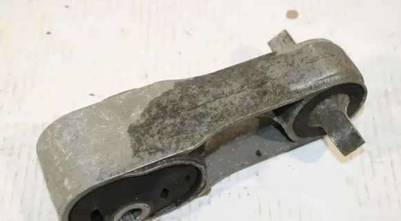 BMW i8 Engine mounting bracket 6856295
