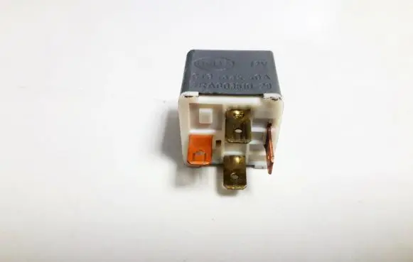 Audi A4 S4 B6 8E 8H Other relay 141951253b 4ra003510-29