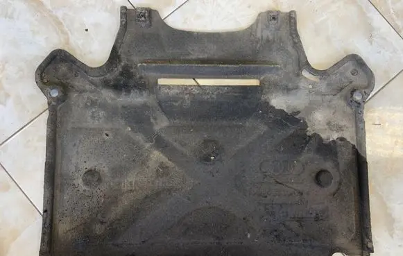 Audi Q5 SQ5 Gearbox bottom protection 8K1863822S