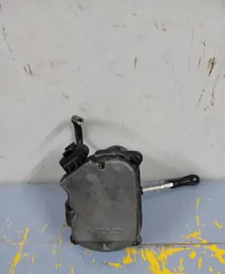 Audi A6 S6 C6 4F Intake manifold valve actuator/motor 059129085E 3900309561