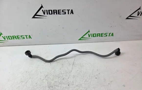 Peugeot 308 Fuel line pipe 