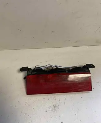 Chrysler PT Cruiser Third/center stoplight 05288748AC