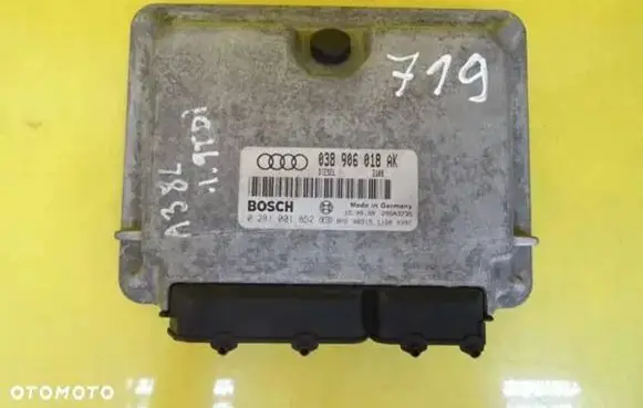 Audi A3 S3 8L Engine control unit/module 038906018AK 0281001852