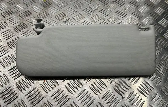 Skoda Octavia Mk2 (1Z) Sun visor 5L0857552E 5L0857552