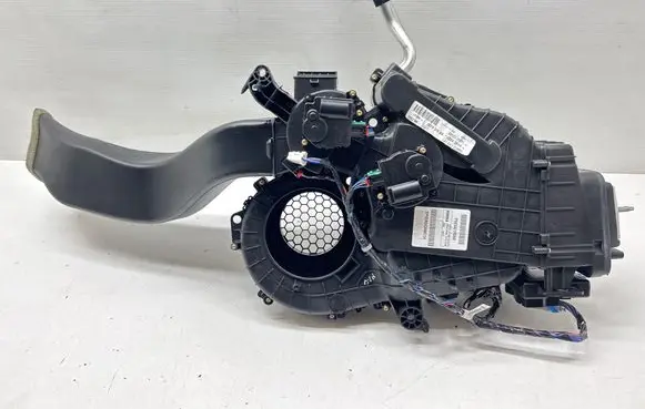 Interior heater climate box assembly