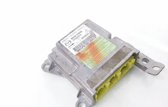 Mazda 3 II Airbag control unit/module BCP857K30 F01G07201H