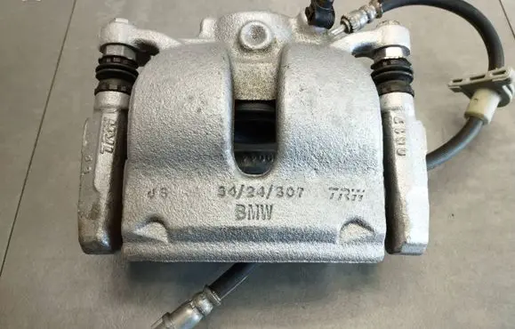 BMW X1 F48 F49 Front brake caliper 49037B