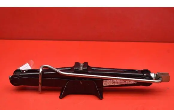 Dacia Sandero Lift Jack 8200858025