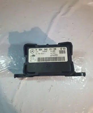 Mercedes-Benz S W221 ESP acceleration yaw rate sensor A0045422118