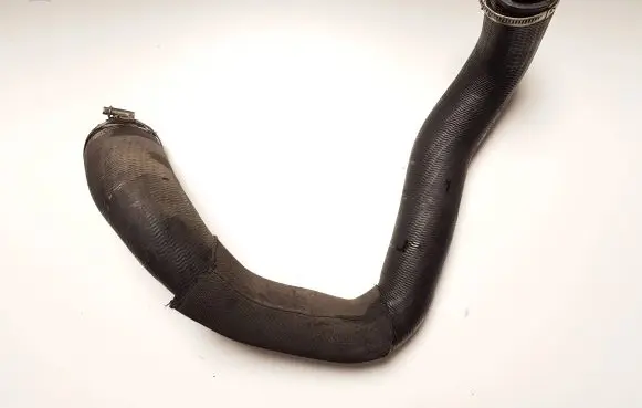 Ford Kuga II Intercooler hose/pipe FV416F072AC