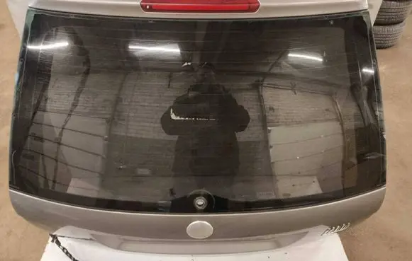 Skoda Fabia Mk1 (6Y) Tailgate/trunk/boot lid 6Y9827159