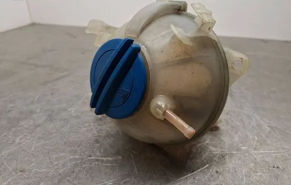 Audi A3 S3 8P Coolant expansion tank/reservoir 1K0121407A