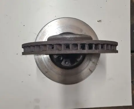 BMW 5 GT F07 Front brake disc 6785669 34116785669