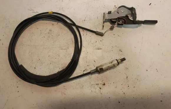 Toyota RAV 4 (XA20) Fuel cap flap release cable 