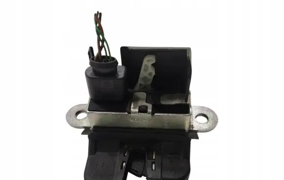 Volkswagen Polo V 6R Tailgate/trunk/boot lock/catch/latch 6R0827505B