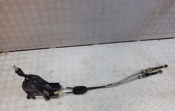 Nissan Pulsar Gear shift cable linkage