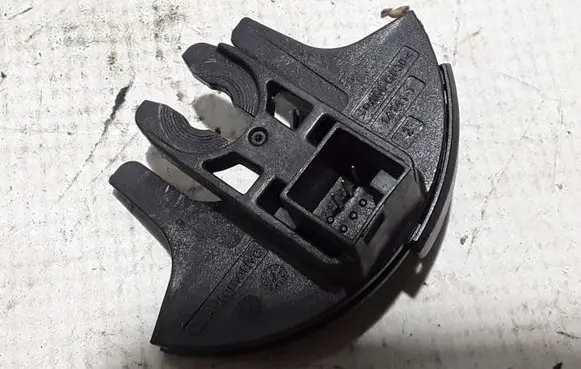 Volvo XC90 Brake pedal sensor switch 31381618
