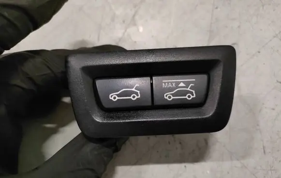 BMW 5 GT F07 Tailgate opening switch 9194912