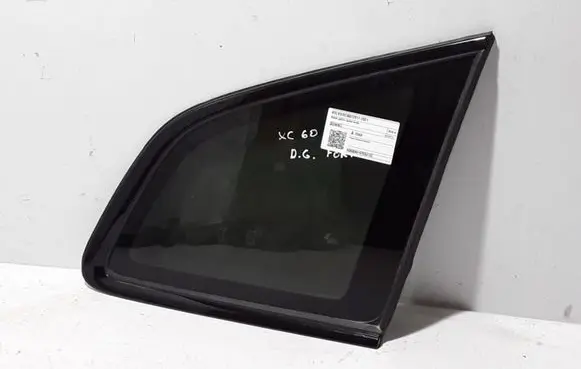 Volvo XC60 Rear side window 32244903