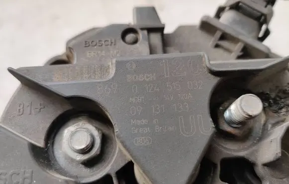 Opel Zafira A Generator/alternator 09131133 0124515032