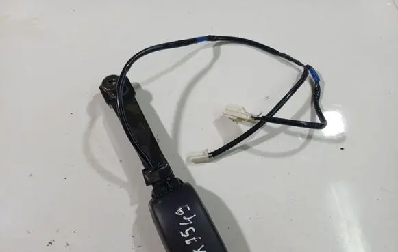 Opel Meriva A Front seatbelt buckle B480