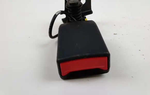 Mercedes-Benz A W176 Rear seatbelt buckle A1768600369