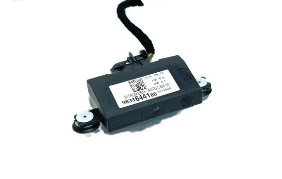 Peugeot 5008 II Door control unit/module 9833644180 41599