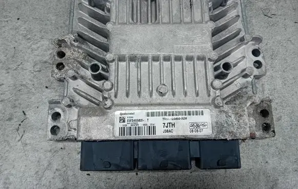 Ford Focus C-MAX Engine control unit/module ECU 7M51-12A650-AUH