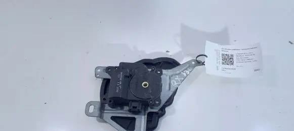 Lexus RX 330 - 350 - 400H Air flap motor/actuator 0637008810