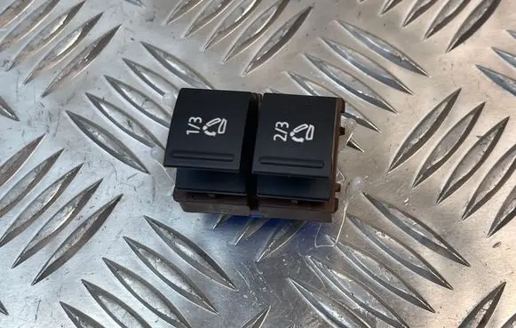 Volkswagen Touareg II Seat control switch 7P6959519