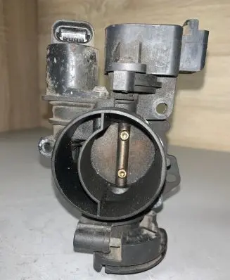 Peugeot 206 Throttle valve 9642473280 1123A1248