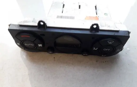 Ford Mondeo Mk III Climate control unit 1s7h18c612ba 1s7h-18d451-ac