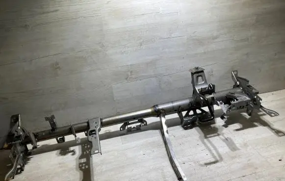 Renault Clio V Dashboard cross member/frame bar 