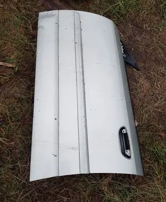 Subaru Outback Front door