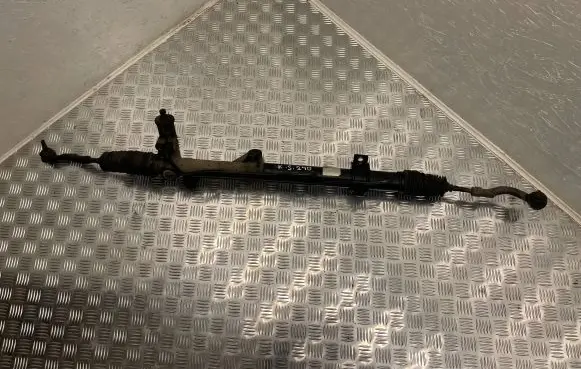 KIA Sorento Steering rack