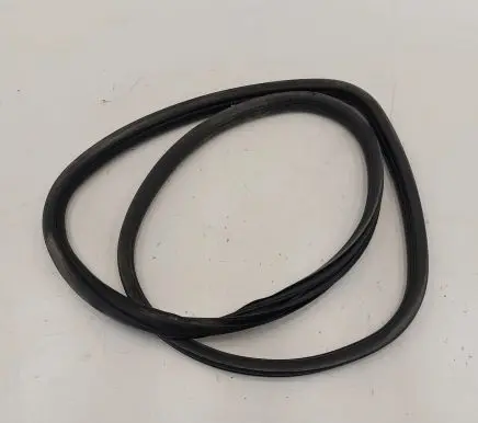 Mini Clubman F54 Rear door rubber seal (on body) 