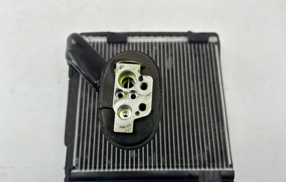 Volkswagen PASSAT B7 Air conditioning (A/C) radiator (interior) 3C1820103D