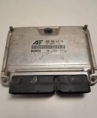 Ford Galaxy Engine control unit/module 038906019FA 0281010629