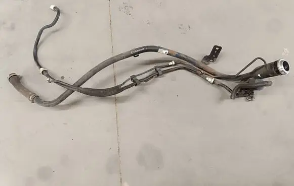 Dodge Durango III Fuel tank filler neck pipe 68154996AD 68154996AA 18708