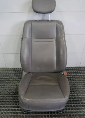 SsangYong Rodius Front passenger seat 