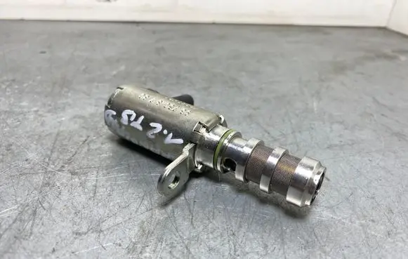 Opel Grandland X Camshaft vanos timing valve 9675081780