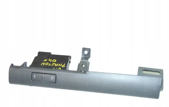Volkswagen Phaeton Air conditioning (A/C) switch 3D0919815L